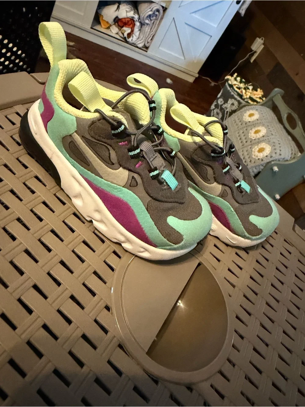 Kids Nike Sneakers in Gray, Mint & Magenta - Lightweight Comfort